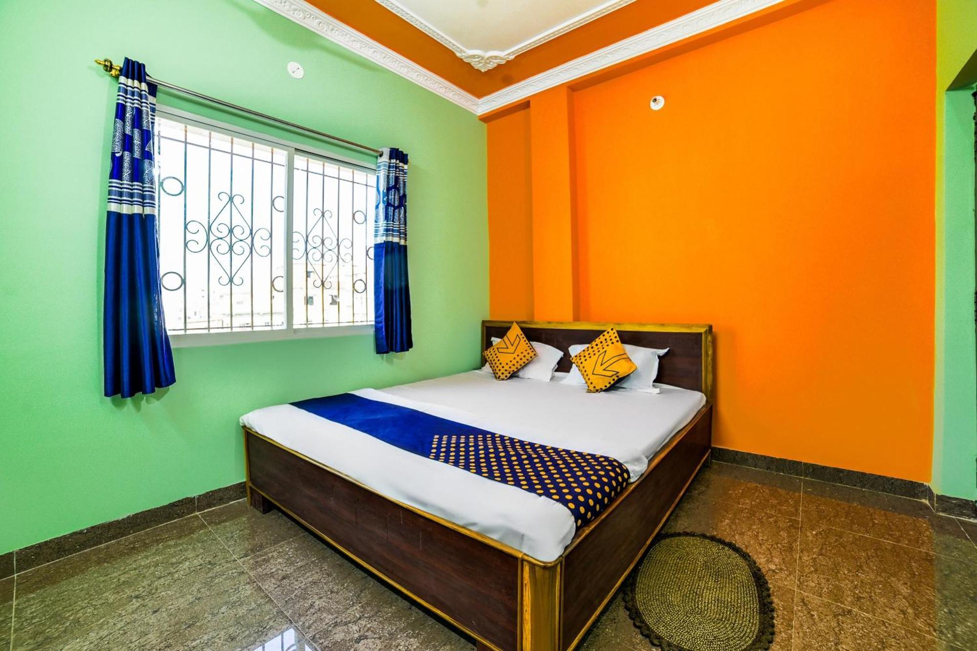 Spot On Devlok Guest House Patna  Exterior photo